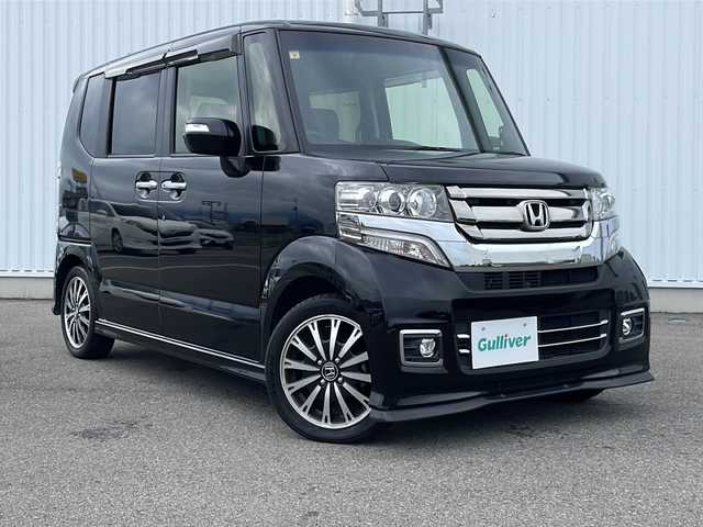 ホンダ Ｎ ＢＯＸ カスタム G ターボ Lパッケージ 愛媛県 2016(平28)年 5.7万km スマートブラック 純正SDナビ/バックカメラ/ETC/Bluetooth/フルセグTV/両側パワースライドドア/パドルシフト/純正フロアマット/純正15インチAW/ハーフレザーシート/オートHIDヘッドライト/LEDフォグランプ/スマートキー/スペアキー/アイドリングストップ/プッシュスタート/横滑り防止装置