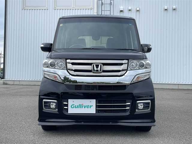 ホンダ Ｎ ＢＯＸ カスタム G ターボ Lパッケージ 愛媛県 2016(平28)年 5.7万km スマートブラック 純正SDナビ/バックカメラ/ETC/Bluetooth/フルセグTV/両側パワースライドドア/パドルシフト/純正フロアマット/純正15インチAW/ハーフレザーシート/オートHIDヘッドライト/LEDフォグランプ/スマートキー/スペアキー/アイドリングストップ/プッシュスタート/横滑り防止装置