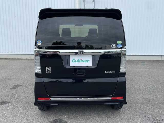 ホンダ Ｎ ＢＯＸ カスタム G ターボ Lパッケージ 愛媛県 2016(平28)年 5.7万km スマートブラック 純正SDナビ/バックカメラ/ETC/Bluetooth/フルセグTV/両側パワースライドドア/パドルシフト/純正フロアマット/純正15インチAW/ハーフレザーシート/オートHIDヘッドライト/LEDフォグランプ/スマートキー/スペアキー/アイドリングストップ/プッシュスタート/横滑り防止装置