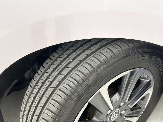 トヨタ ノア Si ダブルバイビーⅡ 宮城県 2019(平31)年 6.2万km ホワイトパールクリスタルシャイン 禁煙車/両側パワースライドドア/Toyota Safety Sense/・プリクラッシュセーフティ/・レーントレーシングアシスト/・クルーズコントロール/・オートマチックハイビーム/・パーキングサポートブレーキ/純正9型ナビ/・BT.CD.DVD.USB/フルセグTV/バックカメラ/ソナー(F.R)/ビルトインETC/ドライブレコーダー(F)/ハーフレザーシート/プッシュスタート/スマートキー×２/アイドリングストップ/LEDヘッドライト/フォグランプ/ロールサンシェード