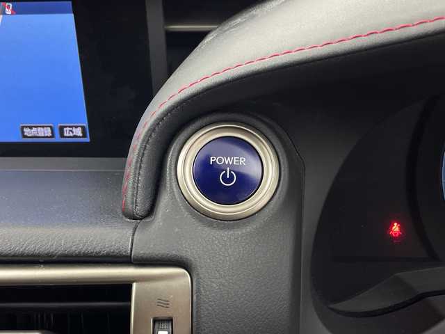 レクサス ＩＳ 300h Fスポーツ 鹿児島県 2015(平27)年 13万km ブラック 純正ナビ/（AM/FM/CD/DVD/Bluetooth/フルセグテレビ）/セーフティシステムプラス/・プリクラッシュセーフティ/・レーンディパーチャーアラート/・オートマチックハイビーム/・レーダークルーズコントロール/バックカメラ/ETC/前後ドライブレコーダー/レザーシート/シートヒーター/パワーシート/革巻きステアリング/ステアリングスイッチ/パドルシフト/LEDヘッドライト/オートライト/スマートキー/電動格納ミラー/純正18インチAW/純正フロアマット