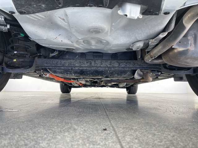 トヨタ アクア S スタイルブラック 長野県 2017(平29)年 7.9万km ライムホワイトパールクリスタルシャイン 純正SDナビ/（ワンセグTV＆CD＆SD＆BL＆AUX＆FM・AM）/バックカメラ/レーンディパーチャーアラート/衝突被害軽減システム/ETC/ステアリングスイッチ/シートヒーター（前席）/純正フロアマット/ドアバイザー/ナノイー/純正ホイールキャップ/電動格納ミラー/ウィンカーミラー/スマートキー/スペアキー１本/取扱説明書