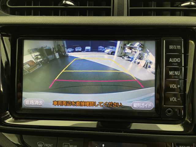 トヨタ アクア S スタイルブラック 長野県 2017(平29)年 7.9万km ライムホワイトパールクリスタルシャイン 純正SDナビ/（ワンセグTV＆CD＆SD＆BL＆AUX＆FM・AM）/バックカメラ/レーンディパーチャーアラート/衝突被害軽減システム/ETC/ステアリングスイッチ/シートヒーター（前席）/純正フロアマット/ドアバイザー/ナノイー/純正ホイールキャップ/電動格納ミラー/ウィンカーミラー/スマートキー/スペアキー１本/取扱説明書