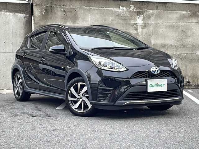 トヨタ アクア クロスオーバー グラム 愛知県 2019(平31)年 5.3万km ブラックマイカ ワンオーナー/純正SDナビ/フルセグTV・Bluetooth・CD・DVD・SD/バックカメラ/ハーフレザーシート/ビルトインETC/純正16インチAW/プリクラッシュセーフティ/レーンディーパーチャーアラート/オートマチックハイビーム/パーキングサポートブレーキ/クリアランスソナー/先行車発進お知らせ/純正ドライブレコーダー/ステアリングリモコン/スマートキー/プッシュスタート/保証書/取扱説明書