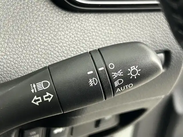 日産 エクストレイル ハイブリッド 20Xi 道央・札幌 2018(平30)年 5.9万km ブリリアントホワイトパール ・４WD/・プロパイロット/・純正9インチナビ/　CD/DVD/SD/BT/フルセグ/・アラウンドビューモニター/・インテリジェントルームミラー/・エマージェンシーブレーキ/・レーダークルーズコントロール/・レーンキープアシスト/・クリアランスソナー/・ダウンヒルアシストコントロール/・カプロンシート/・LEDヘッドライト/・フォグライト/・オートライト/・純正フロアマット/・ドアバイザー