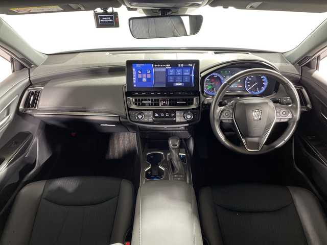 トヨタ クラウン ハイブリッド RS 福岡県 2021(令3)年 2.2万km プレシャスホワイトパール 純正メモリナビ/アラウンドビューモニター/フルセグテレビ/ハーフレザーシート/シートヒーター/前後ドライブレコーダー/ETC/プッシュスタート/レーダークルーズコントロール