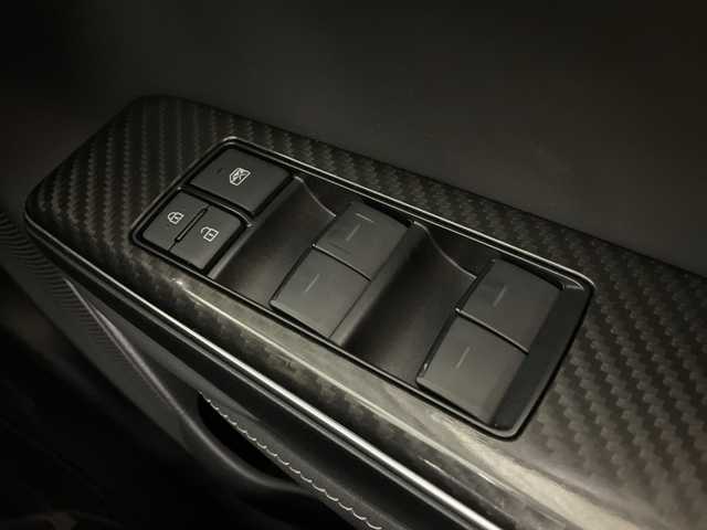 トヨタ クラウン ハイブリッド RS 福岡県 2021(令3)年 2.2万km プレシャスホワイトパール 純正メモリナビ/アラウンドビューモニター/フルセグテレビ/ハーフレザーシート/シートヒーター/前後ドライブレコーダー/ETC/プッシュスタート/レーダークルーズコントロール