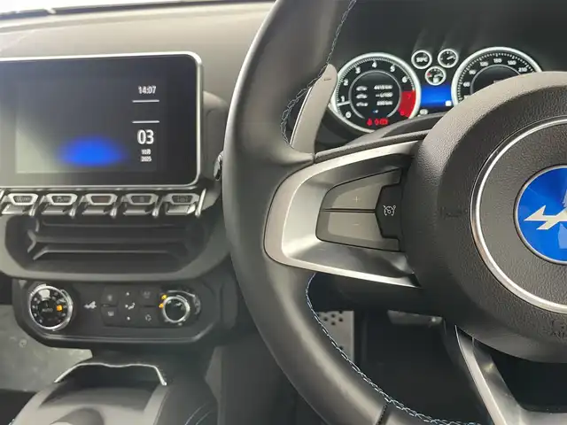アルピーヌ ルノー アルピーヌ A110 GT 愛知県 2023(令5)年 0.5万km 青 Ａ１１０ＧＴ　/ブルーポンカラー限定１１０台　/7インチマルチファンクションタッチスクリーン/DOP　パナソニックナビゲーション/（Ａｐｐｌｅ　ＣａｒＰｌａｙ）/（Ａｎｄｒｏｉｄ　Ａｕｔｏ　）/ブルーステッチ入りブラックレザーシート/（リクライニング/リフター付き）/シートヒーター/ビルトＥＴＣ　/ゴールドキャリパー　/ＦＯＣＡＬサウンド　/アロイホイール　GRAND　PRIX/205/40/ZR18前輪/235/40/ZR18後輪/EBD（電子制御制動配分システム）付ABS/EBA（緊急時ブレーキアシスト）/パーキングセンサー（フロント・リア）＋リアカメラ/SPORTボタン（ノーマル/スポーツ/トラックモード）/クルーズコントロール/アルミ製パドルシフト