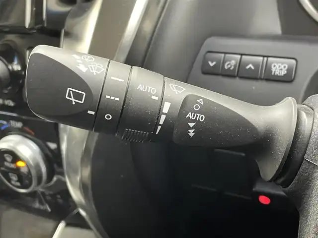 トヨタ ヴェルファイア Z Gエディション 茨城県 2020(令2)年 5.9万km パール 純正ナビ/・フルセグテレビ/・フリップダウンモニター/・バックカメラ/・Bluetooth接続/.DVD再生/ビルドインETC/パワーシート/オットマン/シートヒーター/シートクーラー/ハンドルヒーター/両側パワースライドドア/クルーズコントロール/オートハイビーム/プッシュスタート/ドアバイザー/前後コーナーセンサー/LTA/PKSB