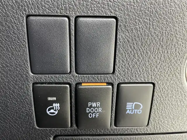 トヨタ ヴェルファイア Z Gエディション 茨城県 2020(令2)年 5.9万km パール 純正ナビ/・フルセグテレビ/・フリップダウンモニター/・バックカメラ/・Bluetooth接続/.DVD再生/ビルドインETC/パワーシート/オットマン/シートヒーター/シートクーラー/ハンドルヒーター/両側パワースライドドア/クルーズコントロール/オートハイビーム/プッシュスタート/ドアバイザー/前後コーナーセンサー/LTA/PKSB