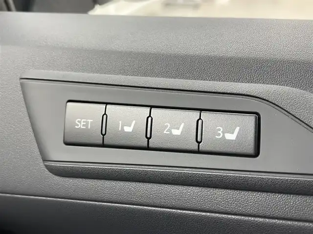 トヨタ ヴェルファイア Z Gエディション 茨城県 2020(令2)年 5.9万km パール 純正ナビ/・フルセグテレビ/・フリップダウンモニター/・バックカメラ/・Bluetooth接続/.DVD再生/ビルドインETC/パワーシート/オットマン/シートヒーター/シートクーラー/ハンドルヒーター/両側パワースライドドア/クルーズコントロール/オートハイビーム/プッシュスタート/ドアバイザー/前後コーナーセンサー/LTA/PKSB