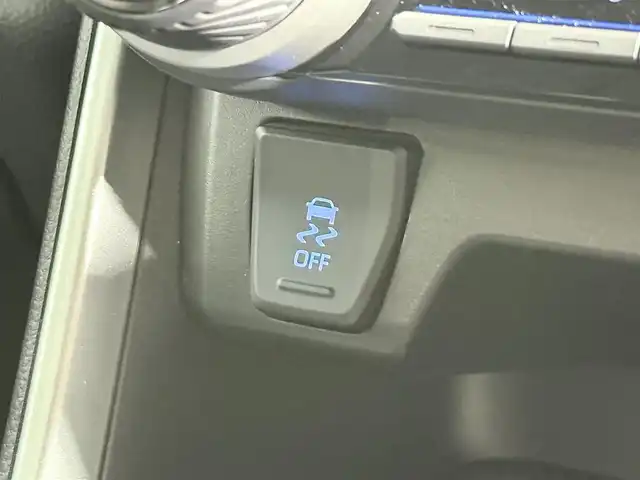 トヨタ ＲＡＶ４ X 大阪府 2021(令3)年 2.1万km アティチュードブラックマイカ 純正ディスプレイオーディオ/フルセグテレビ/バックカメラ/Bluetooth/衝突軽減/ETC/前方ドライブレコーダー/レーダークルーズコントロール/クリアランスソナー/LEDライト/プッシュスタート/スマートキー/ブラインドスポットモニター/オートライト/オートエアコン/電格ミラー/フォグランプ