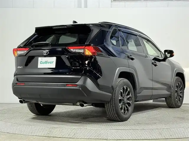 トヨタ ＲＡＶ４ X 大阪府 2021(令3)年 2.1万km アティチュードブラックマイカ 純正ディスプレイオーディオ/フルセグテレビ/バックカメラ/Bluetooth/衝突軽減/ETC/前方ドライブレコーダー/レーダークルーズコントロール/クリアランスソナー/LEDライト/プッシュスタート/スマートキー/ブラインドスポットモニター/オートライト/オートエアコン/電格ミラー/フォグランプ