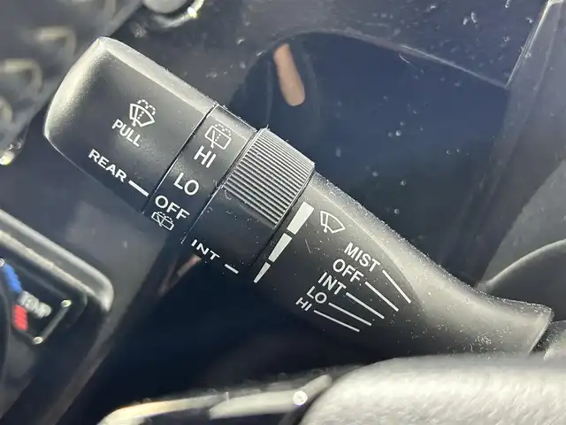 トヨタ アクア クロスオーバー グラム 佐賀県 2019(令1)年 2.3万km ベージュ 純正ナビ/ワンセグTV/CD/DVD/Bluetooth/FM/AM/バックカメラ/衝突軽減ブレーキ/前後ドライブレコーダー/オートライト/ハーフレザー調シート/スマートキー/プッシュスタート/純正フロアマット/ドアバイザー/ルーフレール/取扱説明書