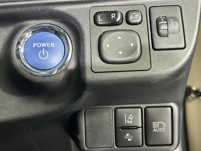 トヨタ アクア クロスオーバー グラム 佐賀県 2019(令1)年 2.3万km ベージュ 純正ナビ/ワンセグTV/CD/DVD/Bluetooth/FM/AM/バックカメラ/衝突軽減ブレーキ/前後ドライブレコーダー/オートライト/ハーフレザー調シート/スマートキー/プッシュスタート/純正フロアマット/ドアバイザー/ルーフレール/取扱説明書