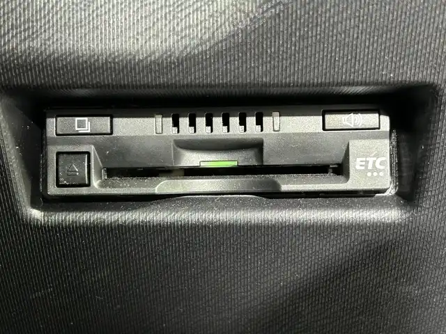 トヨタ アクア クロスオーバー グラム 佐賀県 2019(令1)年 2.3万km ベージュ 純正ナビ/ワンセグTV/CD/DVD/Bluetooth/FM/AM/バックカメラ/衝突軽減ブレーキ/前後ドライブレコーダー/オートライト/ハーフレザー調シート/スマートキー/プッシュスタート/純正フロアマット/ドアバイザー/ルーフレール/取扱説明書