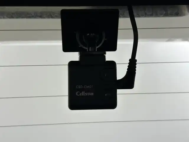 トヨタ アクア クロスオーバー グラム 佐賀県 2019(令1)年 2.3万km ベージュ 純正ナビ/ワンセグTV/CD/DVD/Bluetooth/FM/AM/バックカメラ/衝突軽減ブレーキ/前後ドライブレコーダー/オートライト/ハーフレザー調シート/スマートキー/プッシュスタート/純正フロアマット/ドアバイザー/ルーフレール/取扱説明書