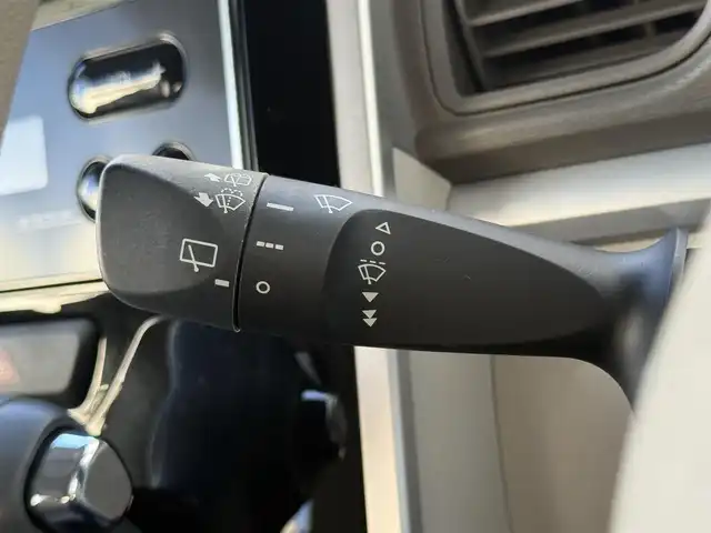 ダイハツ タント X SA Ⅲ 愛知県 2017(平29)年 3.7万km ブラックマイカメタリック /禁煙//ワンオーナー//純正オーディオ//パワースライドドア//オートライト//オートハイビーム//アイドリングストップ//オートリトラウィンカーミラー//ステアリングスイッチ//衝突回避支援ブレーキ//衝突警報//車線逸脱警報//誤発進抑制制御//先行車発進お知らせ//コーナーセンサー//スマートキー//プッシュスタート//純正フロアマット//純正ドアバイザー//保証書//取扱説明書//ディーラー記録簿//スペアキー