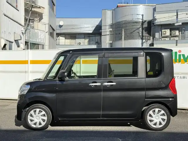 ダイハツ タント X SA Ⅲ 愛知県 2017(平29)年 3.7万km ブラックマイカメタリック /禁煙//ワンオーナー//純正オーディオ//パワースライドドア//オートライト//オートハイビーム//アイドリングストップ//オートリトラウィンカーミラー//ステアリングスイッチ//衝突回避支援ブレーキ//衝突警報//車線逸脱警報//誤発進抑制制御//先行車発進お知らせ//コーナーセンサー//スマートキー//プッシュスタート//純正フロアマット//純正ドアバイザー//保証書//取扱説明書//ディーラー記録簿//スペアキー
