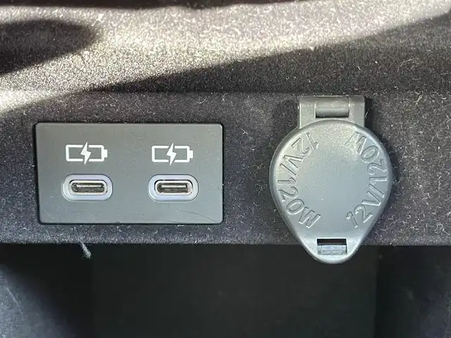 レクサス ＥＳ 300h Fスポーツ 香川県 2021(令3)年 2.9万km ホワイトノーヴァガラスフレーク 登録時走行距離；28909km/サンルーフ/純正ナビ/全方位カメラ/ETC２．０/レクサスセーフティーセンス/・プリクラッシュセーフティー/・レーンディパーチャーアラート/・レーダークルーズコントロール/・オートマチックハイビーム/ブラインドスポットモニター/クリアランスソナー/シートメモリー/パワーシート/シートヒーター/ベンチレーション/革巻きステアリング/ステアリングリモコン/パドルシフト/電動リアゲート/LEDヘッドライト/純正フロアマット/スマートキー