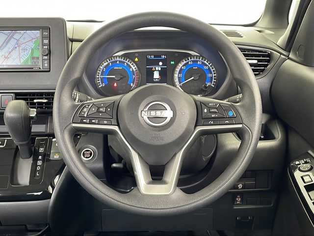 日産 ルークス HWS X プロパイロットED 栃木県 2023(令5)年 3.4万km ホワイトパール 純正ナビ/（CD/TV/Bluetooth/USB）/全方位カメラ/プロパイロット/コーナーセンサー/ETC/両側パワースライドドア/オートライト/LEDヘッドライト/フォグランプ/スマートキー/プッシュスタート/アイドリングストップ/ステアリングスイッチ/ウィンカーミラー/純正14インチアルミホイール/純正フロアマット