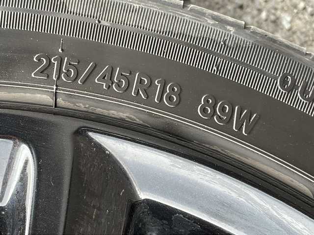 マツダ マツダ３ファストバック X バーガンディセレクション 青森県 2019(令1)年 3万km ソウルレッドクリスタルM 4WD/ワンオーナー/360°セーフティパッケージ/純正8.8インチSDナビ・フルセグTV/CD/DVD/BT/USB/HDMI/360°ビューモニター/BOSEサウンドシステム/ドライバーモニタリング/赤革シート/運転席パワーシート/前席シートヒーター/ステアリングヒーター/スマートブレーキサポート/レーダークルーズコントロール/クルージングトラフィックサポート/レーンキープアシスト/ブラインドスポットモニタリング/前後パーキングセンサー/アクティブドライビングディスプレイ/純正前方ドライブレコーダー/純正エンジンスターター/ビルトインETC2.0/パドルシフト/アクティブLEDヘッドライト/リアフォグランプ/純正18インチアルミ/純正フロアマット