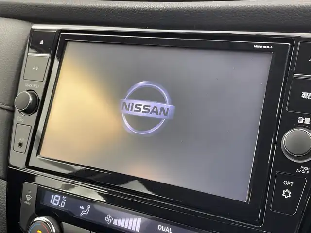 日産 エクストレイル 20Xi 新潟県 2018(平30)年 5.8万km ダイヤモンドブラック 禁煙車/４WD/純正ディーラーオプションナビ/（ＢＴ／ＦＭ／ＡＭ／ＤＶＤ／フルセグＴＶ）/全周囲カメラ/ステアリングスイッチ/デジタルインナーミラー/パワーバックドア/プロパイロット/ヒーテッドドアミラー/ウィンカーミラー/電格ミラー/ＥＴＣ/取扱説明書