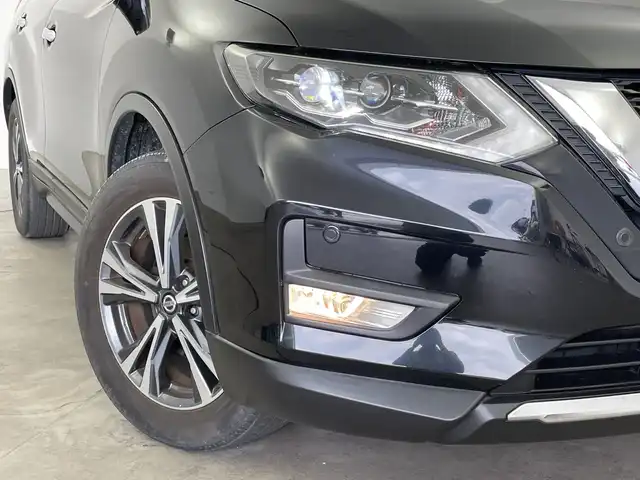 日産 エクストレイル 20Xi 新潟県 2018(平30)年 5.8万km ダイヤモンドブラック 禁煙車/４WD/純正ディーラーオプションナビ/（ＢＴ／ＦＭ／ＡＭ／ＤＶＤ／フルセグＴＶ）/全周囲カメラ/ステアリングスイッチ/デジタルインナーミラー/パワーバックドア/プロパイロット/ヒーテッドドアミラー/ウィンカーミラー/電格ミラー/ＥＴＣ/取扱説明書