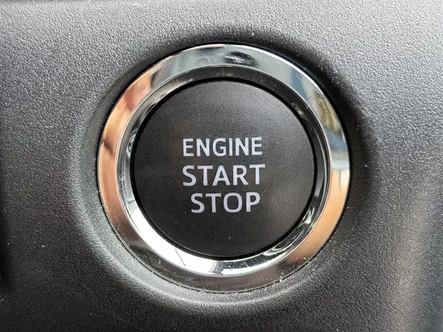 トヨタ ヴォクシー ZS 煌Ⅲ 滋賀県 2022(令4)年 8.5万km ホワイトパールクリスタルシャイン アルパイン9型ディスプレイ/・Bluetooth/HDMI/・USB/バックカメラ/革巻きステアリング/ステアリングリモコン/ETC/クルコン/前方ドライブレコーダー/ハーフレザーシート/両側パワースライドドア/LEDオートライト/オートハイビーム/フォグライト/トヨタセーフティセンス/・レーンディパーチャーアラート/・プリクラッシュセーフティ/・パーキングサポートブレーキ/・クリアランスソナー/・先行車発進告知/オートリトラミラー/スマートキー