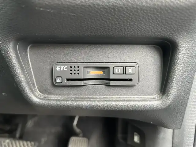 ホンダ オデッセイ アブソルート 三重県 2014(平26)年 9.9万km プレミアムヴィーナスブラックP 登録時98178km/ディーラーナビ（フルセグＴＶ／ＦＭ／ＡＭ／ＣＤ／ＤＶＤ／ＵＳＢ／ＨＤＭＩ）/両側パワースライドドア/ビルドインETC/クルーズコントロール/パドルシフト/バックカメラ/フルフラットシート/後部席モニター/ハーフレザー(黒)/AUTOライト/純正フロアマット/ステアリングスイッチ/革巻ステアリング/電格ミラー/三列シート/ウォークスルー/フォグランプ/ドアバイザー