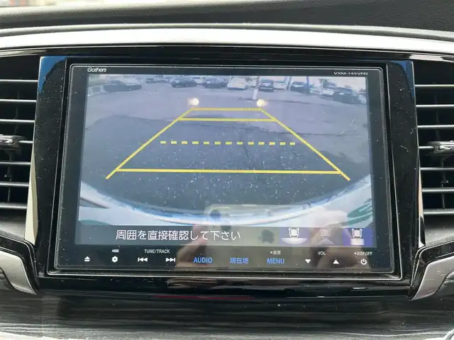 ホンダ オデッセイ アブソルート 三重県 2014(平26)年 9.9万km プレミアムヴィーナスブラックP 登録時98178km/ディーラーナビ（フルセグＴＶ／ＦＭ／ＡＭ／ＣＤ／ＤＶＤ／ＵＳＢ／ＨＤＭＩ）/両側パワースライドドア/ビルドインETC/クルーズコントロール/パドルシフト/バックカメラ/フルフラットシート/後部席モニター/ハーフレザー(黒)/AUTOライト/純正フロアマット/ステアリングスイッチ/革巻ステアリング/電格ミラー/三列シート/ウォークスルー/フォグランプ/ドアバイザー