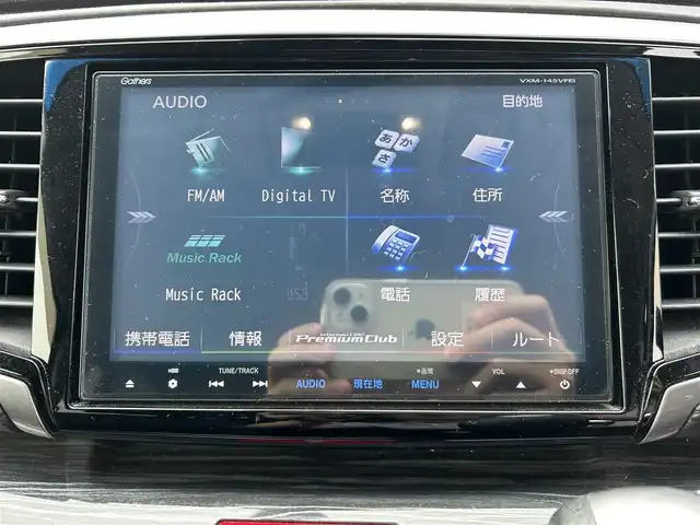 ホンダ オデッセイ アブソルート 三重県 2014(平26)年 9.9万km プレミアムヴィーナスブラックP 登録時98178km/ディーラーナビ（フルセグＴＶ／ＦＭ／ＡＭ／ＣＤ／ＤＶＤ／ＵＳＢ／ＨＤＭＩ）/両側パワースライドドア/ビルドインETC/クルーズコントロール/パドルシフト/バックカメラ/フルフラットシート/後部席モニター/ハーフレザー(黒)/AUTOライト/純正フロアマット/ステアリングスイッチ/革巻ステアリング/電格ミラー/三列シート/ウォークスルー/フォグランプ/ドアバイザー