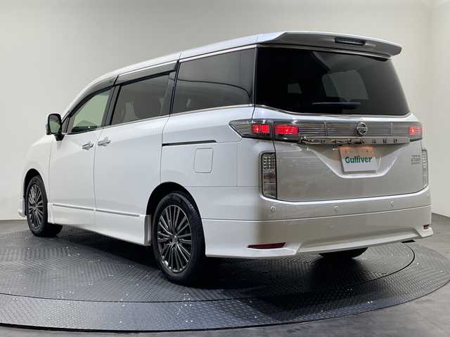 日産 エルグランド 250HWS S アーバンクロム 愛媛県 2019(令1)年 4.4万km ブリリアントホワイトパール 純正ナビ/フルセグ/Bluetooth/全周囲カメラ/フリップダウンモニター/レーダークルーズコントロール/衝突被害軽減ブレーキ/前後コーナーセンサー/レーンキープアシスト/ETC/両側電動スライドドア/オットマン/ドライブレコーダー/LEDヘッドライト/スペアキー/保証書/取扱説明書
