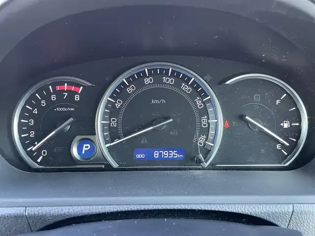 トヨタ エスクァイア Gi 道央・札幌 2015(平27)年 8.8万km スパークリングブラックパールクリスタルシャイン ４WD/寒冷地仕様/純正ディーラーOPナビ/CD/DVD/BT/フルセグ/純正フリップダウンモニター/横滑り防止装置/クルーズコントロール/バックカメラ/ビルトインETC/アイドリングストップ/ECOMODE/自動防眩ミラー/両側パワースライドドア/前席シートヒーター/レザーシート/革巻きウッドコンビステアリング/ステアリングリモコン/MTモード付AT/プッシュスタート/スマートキー/LEDヘッドライト/オートライト/オートハイビーム/フォグランプ/電動格納ミラー/ウィンカーミラー/純正フロアマット/ドアバイザー/スペアキー/純正エンジンスターター/純正AW付冬タイヤ積込/195/65/R15/2019年/山5mm/社外アルミホイール積込（４本）