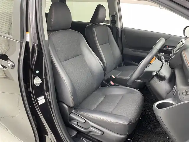 トヨタ シエンタ ハイブリッド G クエロ 茨城県 2018(平30)年 4万km クールボルドーガラスフレーク 純正7インチメモリナビ（NSCO-W66）/・バックカメラ/・Bluetooth/FM/AM/CD/AUX/SD/・ワンセグテレビ/ETC/両側パワースライド/純正フロアマット/シートヒーター（D+N席）/衝突被害軽減ブレーキ/レーンキープアシスト/横滑り防止機能/オートライト/オートマチックハイビーム/盗難防止機能/LEDヘッドライト/スマートキー/ウィンカーミラー/エンジンスタートボタン/ABS