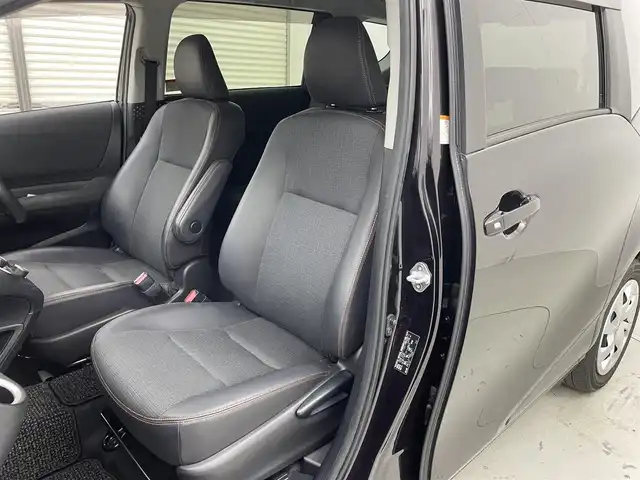 トヨタ シエンタ ハイブリッド G クエロ 茨城県 2018(平30)年 4万km クールボルドーガラスフレーク 純正7インチメモリナビ（NSCO-W66）/・バックカメラ/・Bluetooth/FM/AM/CD/AUX/SD/・ワンセグテレビ/ETC/両側パワースライド/純正フロアマット/シートヒーター（D+N席）/衝突被害軽減ブレーキ/レーンキープアシスト/横滑り防止機能/オートライト/オートマチックハイビーム/盗難防止機能/LEDヘッドライト/スマートキー/ウィンカーミラー/エンジンスタートボタン/ABS