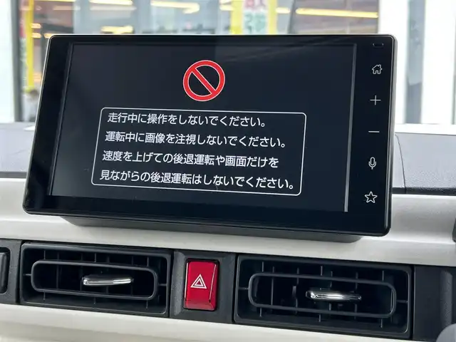 ダイハツ ムーヴ キャンバス ストライプス G 大阪府 2022(令4)年 3.1万km シャイニングホワイトパール/サンドベージュメタリック スマートアシスト　/純正９インチディスプレイオーディオ　/　フルセグＴＶ／ＢＴ／ＨＤＭＩ／/　ＵＳＢ／アップルカープレイ　/バックカメラ　/両側電動パワースライドドア　/シートヒーター/置くだけ充電スポット　/ETC　/前後ドライブレコーダー　