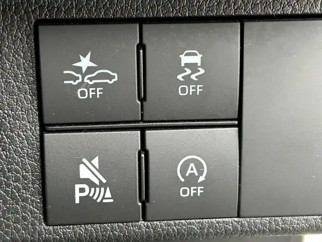 ダイハツ ムーヴ キャンバス ストライプス G 大阪府 2022(令4)年 3.1万km シャイニングホワイトパール/サンドベージュメタリック スマートアシスト　/純正９インチディスプレイオーディオ　/　フルセグＴＶ／ＢＴ／ＨＤＭＩ／/　ＵＳＢ／アップルカープレイ　/バックカメラ　/両側電動パワースライドドア　/シートヒーター/置くだけ充電スポット　/ETC　/前後ドライブレコーダー　