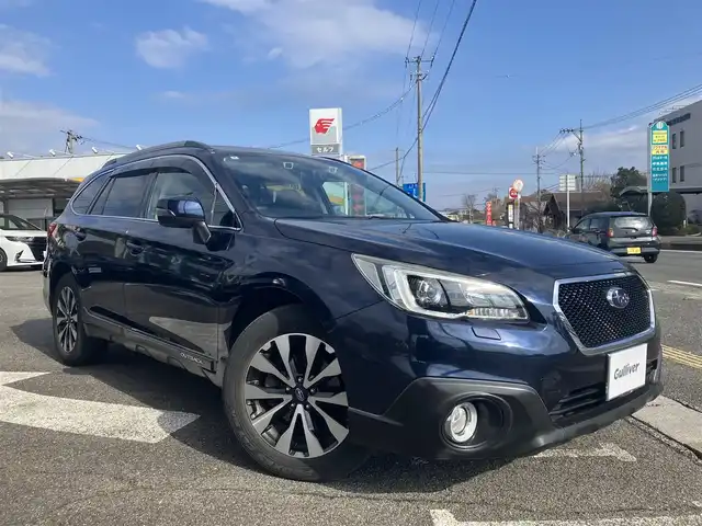 スバル アウトバック リミテッド スマートED 広島県 2016(平28)年 17.6万km ダークブルーパール スバル純正ダイヤトーンナビ（REAL)/フルセグTV/Bluetooth/バックカメラ/アイサイト/レーダークルーズ/ハーフレザーシート/パワーシート（運転席メモリー付・助手席）/シートヒーター（全席）/パドルシフト/LEDオートライト/ETC車載器/ブラインドスポットモニタリング/ルーフレール/LEDアクセサリーリング/取扱説明書/スペアキー