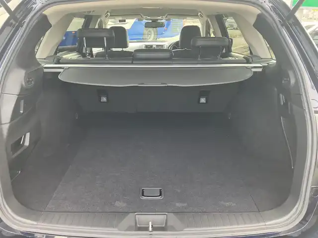 スバル アウトバック リミテッド スマートED 広島県 2016(平28)年 17.6万km ダークブルーパール スバル純正ダイヤトーンナビ（REAL)/フルセグTV/Bluetooth/バックカメラ/アイサイト/レーダークルーズ/ハーフレザーシート/パワーシート（運転席メモリー付・助手席）/シートヒーター（全席）/パドルシフト/LEDオートライト/ETC車載器/ブラインドスポットモニタリング/ルーフレール/LEDアクセサリーリング/取扱説明書/スペアキー