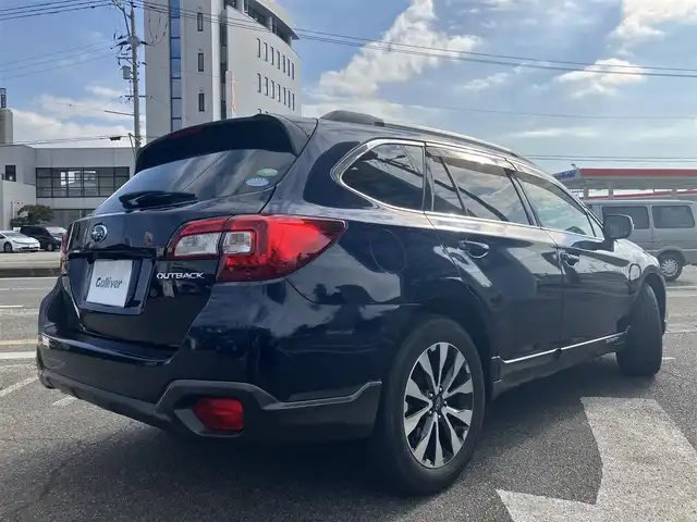 スバル アウトバック リミテッド スマートED 広島県 2016(平28)年 17.6万km ダークブルーパール スバル純正ダイヤトーンナビ（REAL)/フルセグTV/Bluetooth/バックカメラ/アイサイト/レーダークルーズ/ハーフレザーシート/パワーシート（運転席メモリー付・助手席）/シートヒーター（全席）/パドルシフト/LEDオートライト/ETC車載器/ブラインドスポットモニタリング/ルーフレール/LEDアクセサリーリング/取扱説明書/スペアキー