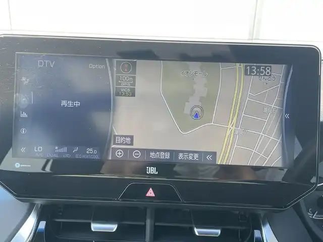 トヨタ ハリアー Z 千葉県 2021(令3)年 4.1万km ホワイトパールクリスタルシャイン トヨタセーフティセンス/　衝突軽減ブレーキ/レーンキープアシスト/　レーダークルーズコントロール/オートハイビーム/　クリアランスソナー/ブラインドスポットモニター/　ヘッドアップディスプレイ/JBLプレミアムサウンド/調光パノラマルーフ/純正12.3インチナビ/　フルセグ/BT/USB/カープレイ/全方位カメラ/デジタルインナーミラー/ステアリングスイッチ/ETC2.0/電動パーキングブレーキ/ブレーキホールド/ハンズフリーパワーバックドア/パワーシート(D席)/ハーフレザーシート/LEDヘッドライト/オートライト/フォグライト/スマートキー/プッシュスタート/純正フロアマット/純正19インチAW