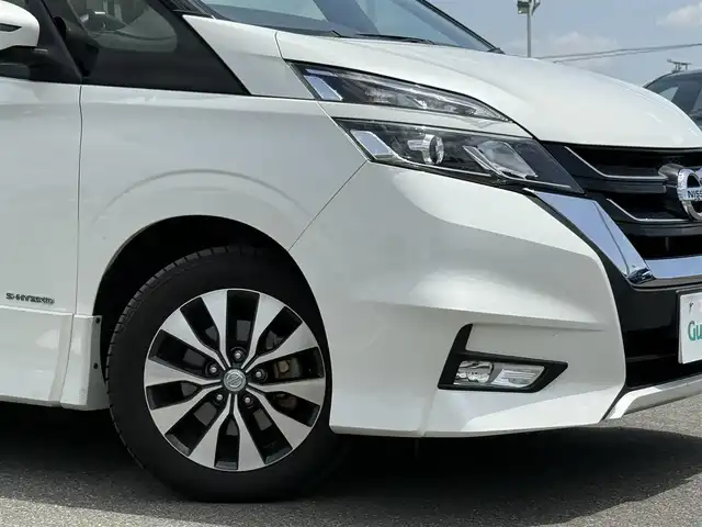 日産 セレナ ハイウェイスターVセレクションⅡ 佐賀県 2019(令1)年 4.4万km ブリリアントホワイトパール エマージェンシーブレーキ/KENWOOD９インチSDナビゲーション/フルセグTV/CD/DVD/BT/USB/HDMI/バックカメラ/ALPINEフリップダウンモニター/両側パワースライドドア/クルーズコントロール/ドライブレコーダー/ETC/コーナーセンサー/USBポート/純正LEDヘッドライト/純正16インチアルミホイール/取扱説明書/保証書