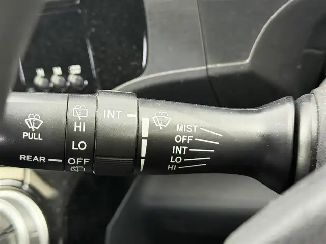 トヨタ アクア S 愛知県 2015(平27)年 12.6万km コバルトブルーメタリック ハイブリット車　/純正SDナビ　/Bluetooth　/ワンセグTV　/バックカメラ　/ステアリングリモコン　/AUTOライト　/ステアリングリモコン