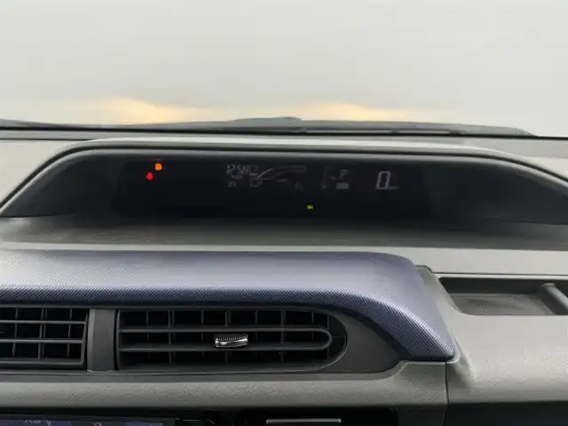 トヨタ アクア S 愛知県 2015(平27)年 12.6万km コバルトブルーメタリック ハイブリット車　/純正SDナビ　/Bluetooth　/ワンセグTV　/バックカメラ　/ステアリングリモコン　/AUTOライト　/ステアリングリモコン