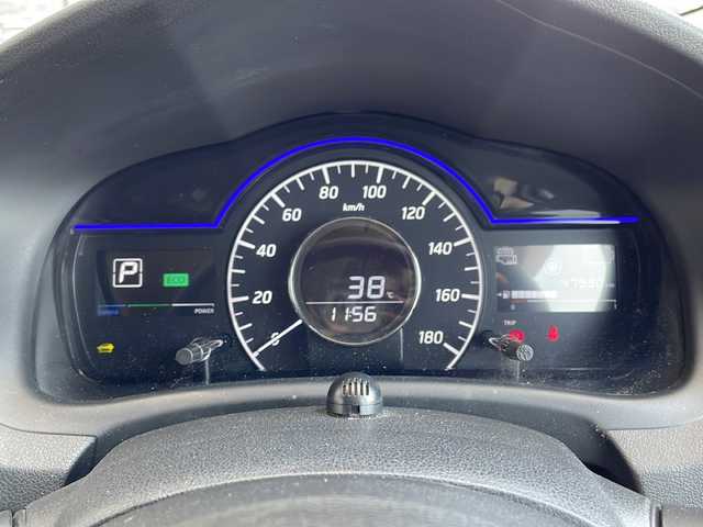 日産 ノート e－パワー X 愛知県 2018(平30)年 4.8万km ダークメタルグレー 衝突被害軽減ブレーキ/純正7インチSD（ナビ無し）/全方位カメラ/レーダークルーズコントロール/フルセグTV/CD DVD/Bluetooth/バックカメラ/コーナーセンサー/純正アルミホイール/オートライト/ドライブレコーダー/ETC/ステアリングスイッチ/スマートキー/プッシュスタート