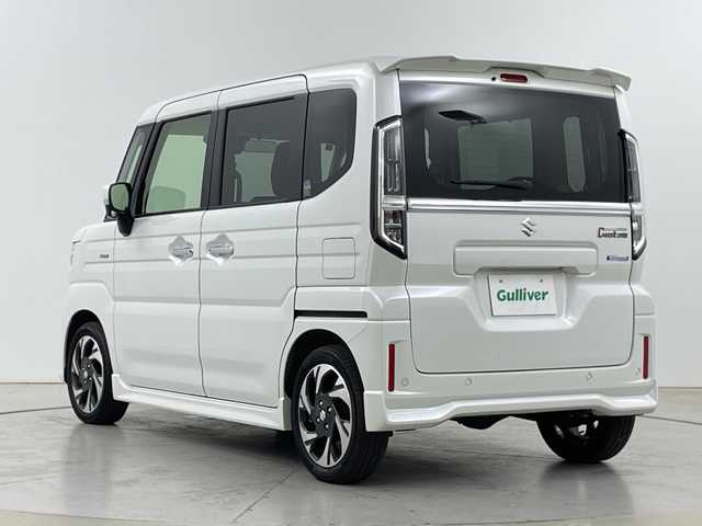 スズキ スペーシア カスタム HYBRID XS 道央・札幌 2024(令6)年 0.8万km ピュアホワイトP ・4WD/・セーフティサポート/・ヘッドアップディスプレイ/・アクティブクルーズコントロール/・両側パワースライド/・前席シートヒーター/・ステアリングヒーター/・後席サーキュレーター/・後席サンシェード/・後席マルチユースフラップ/・LEDヘッドライト/・レーンキープアシスト/・助手席アンダーボックス/・スマートキー/・プッシュスタート/・ウィンカーミラー