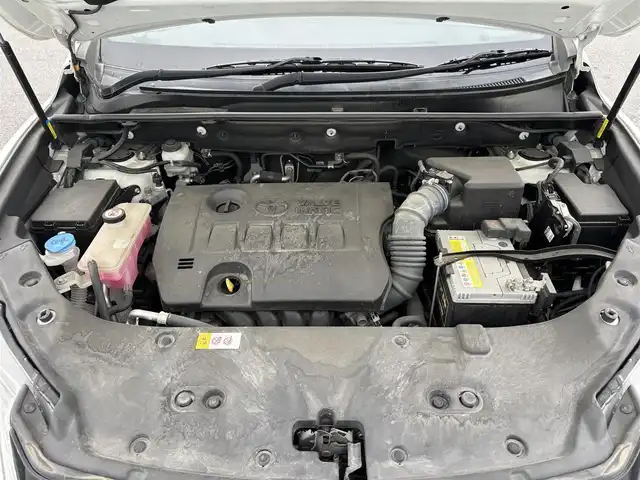 トヨタ ハリアー エレガンス 滋賀県 2016(平28)年 9.4万km ホワイトパールクリスタルシャイン ALPINE製9型メモリナビ/(フルセグTV CD DVD Bluetooth)/バックカメラ/ハーフレザーシート/パワーシート/革巻きステアリング/ステアリングリモコン/ドライブレコーダー/ビルトインETC/プッシュスタート/スマートキー/電動格納ミラー/ウインカーミラー/LEDヘッドライト/オートライト/横滑り防止機能