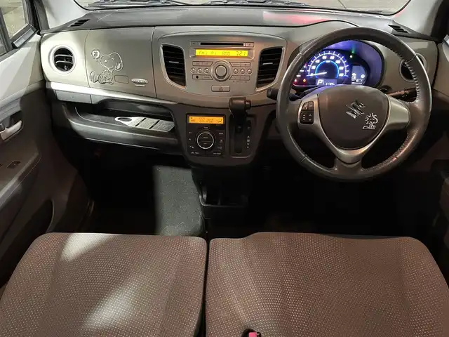 スズキ ワゴンＲ FZ 青森県 2015(平27)年 3.2万km ブルーイッシュブラックパール3 4WD/寒冷地仕様/純正ミュージックサーバー/AM/FM/CD/AUX/純正14AW/純正フロアマット/ベンチシート/シートヒーター前席/アイドリングストップ/横滑り防止機能/衝突軽減システム/盗難防止装置/セキュリティアラーム/UVカットガラス/プライバシーガラス/ドアバイザー/電格ミラー/保証書/取扱説明書