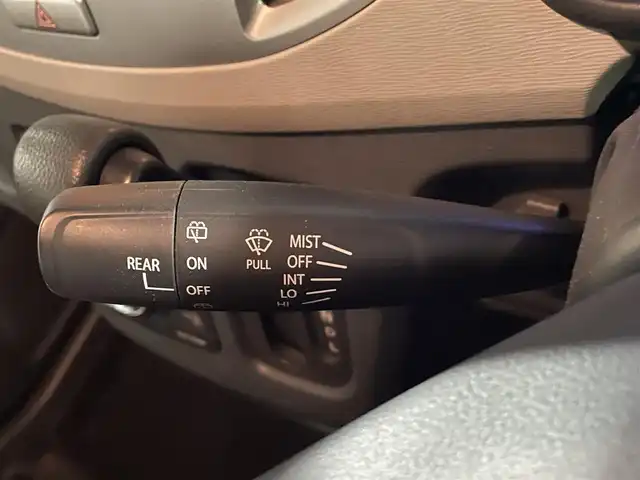 スズキ ワゴンＲ FZ 青森県 2015(平27)年 3.2万km ブルーイッシュブラックパール3 4WD/寒冷地仕様/純正ミュージックサーバー/AM/FM/CD/AUX/純正14AW/純正フロアマット/ベンチシート/シートヒーター前席/アイドリングストップ/横滑り防止機能/衝突軽減システム/盗難防止装置/セキュリティアラーム/UVカットガラス/プライバシーガラス/ドアバイザー/電格ミラー/保証書/取扱説明書